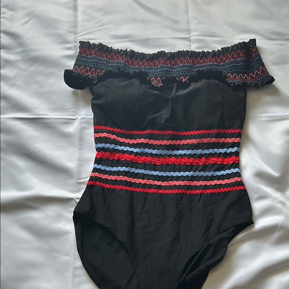 Red Carter Black and Red One Piece Swimsuit with Ruffled Off-Shoulder Design - Picture 3 of 5